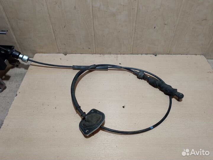 Трос АКПП на Toyota Camry xv40