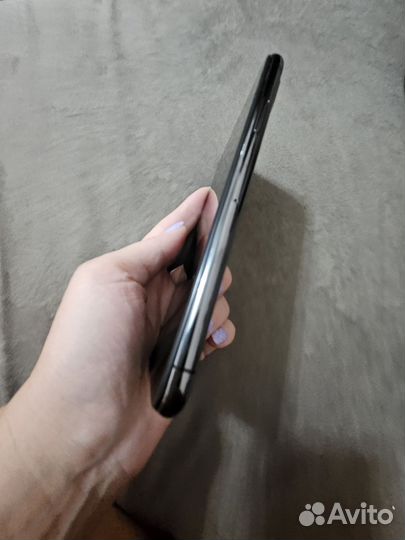 iPhone X, 64 ГБ