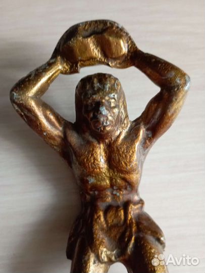 Коллекционные фигурки