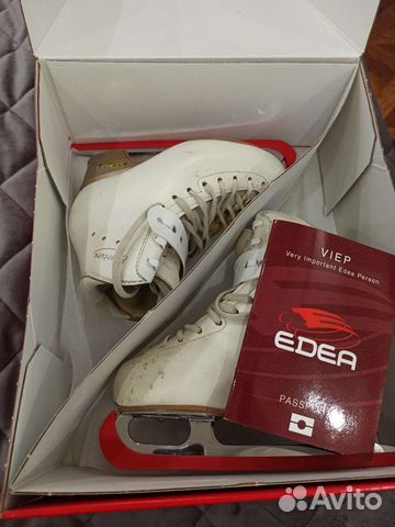 Профессиональные фигурные коньки edea overture 210