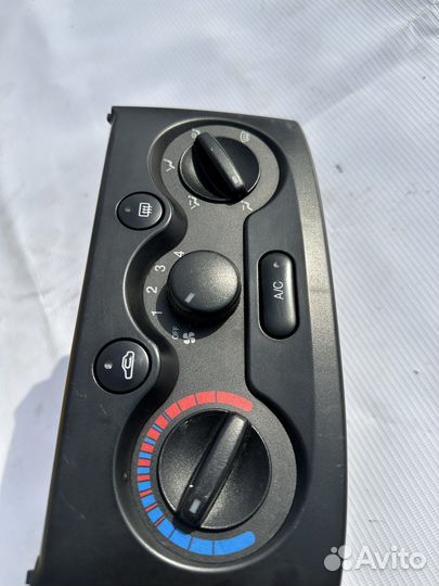 Блок управления климат-контролем Chevrolet Aveo