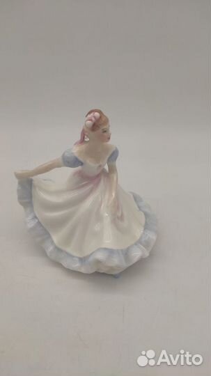 Статуэтка Фигурка Royal Doulton ninette высота 11