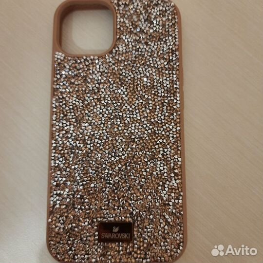 Чехол на iPhone13 со стразами Сваровски