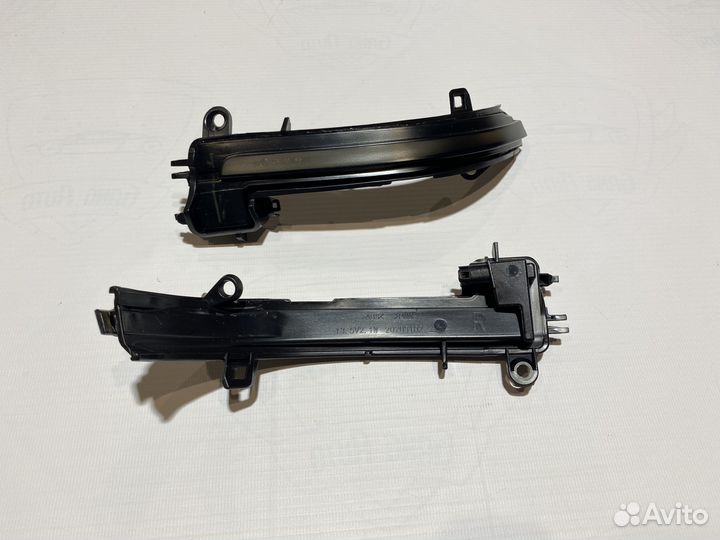 Черные поворотники BMW F30 F32 F20 F22 E84 E83