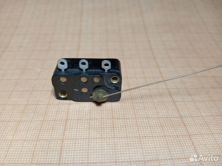 Микропереключатель концевик ми5