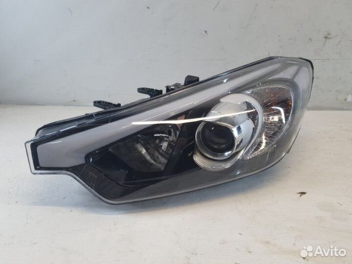 Фара передняя левая Kia Cerato 3