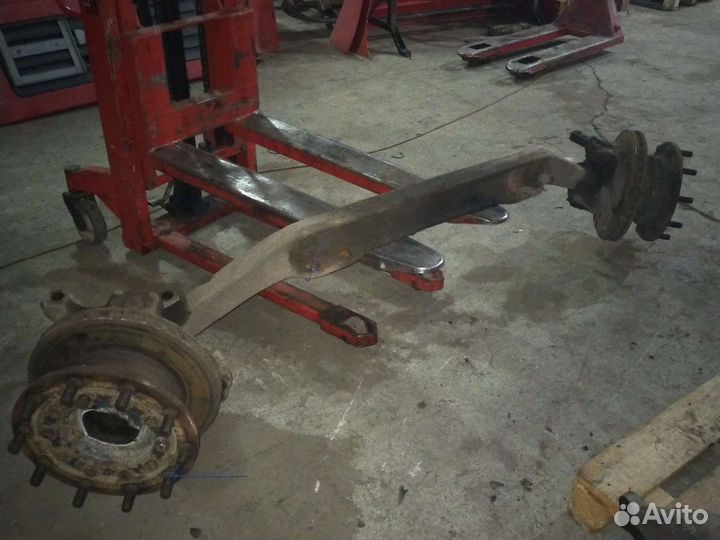 Балка передняя в сборе scania