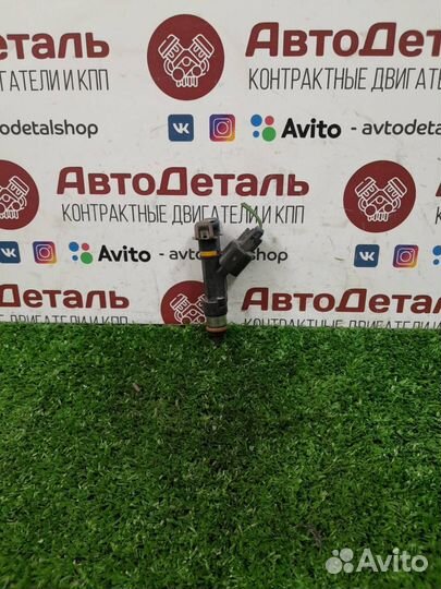 Форсунка топливная Mazda 3 BK 2005 0280158103