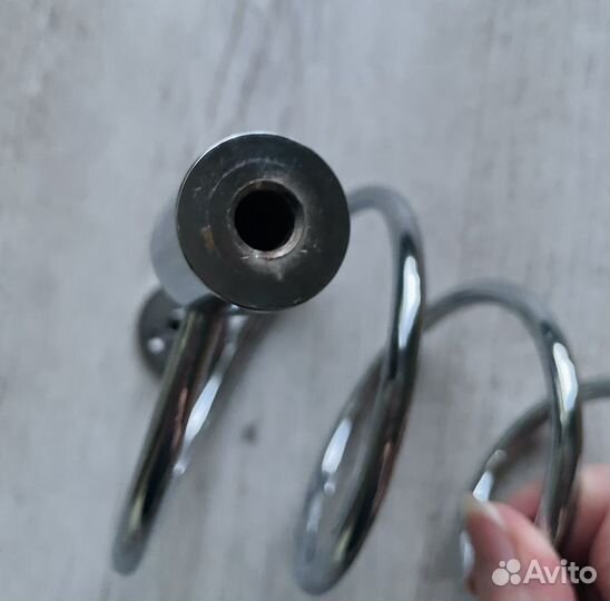 Металлический держатель для фена