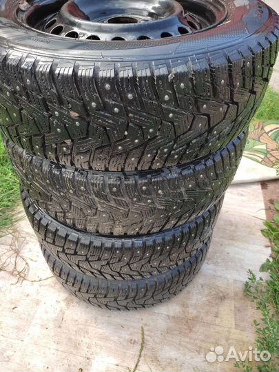 Hankook Winter I'Pike RS2 W429 195/65 R15 95T