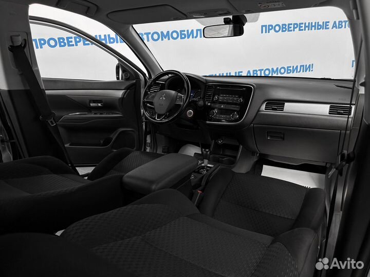 Mitsubishi Outlander 2.0 CVT, 2015, 90 001 км