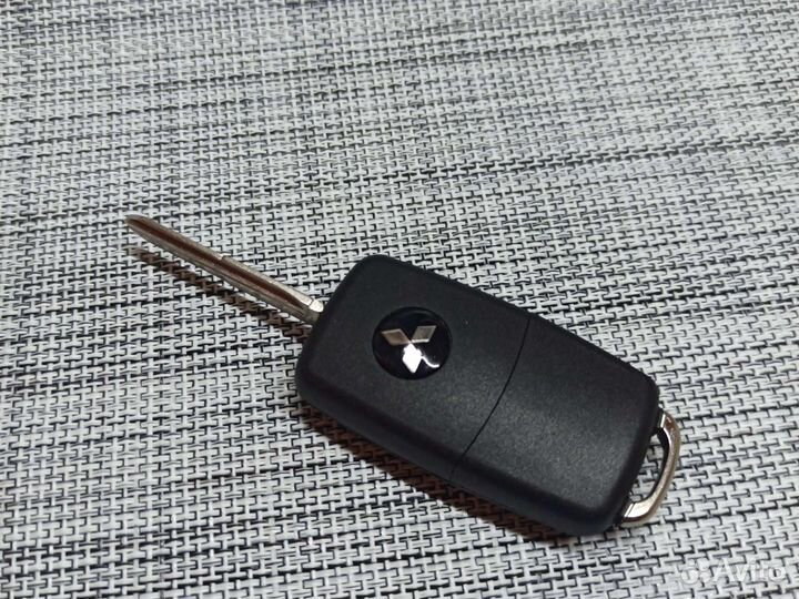 Ключ зажигания Mitsubishi Lancer 10 выкидной