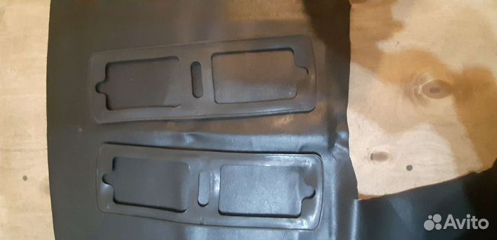 Уплотнительные резинки заднего фонаря