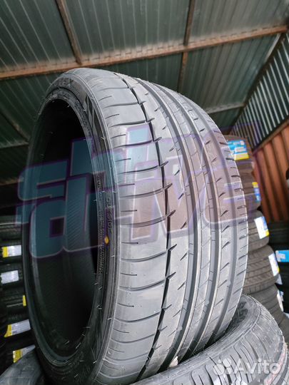 Triangle Sports TH201 275/40 R19
