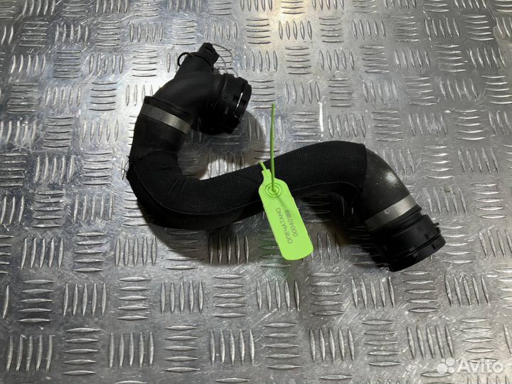 Патрубок охлаждения нижний Audi A8 D4/4H 2014