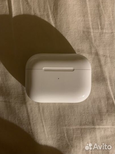 Кейс apple airpods
