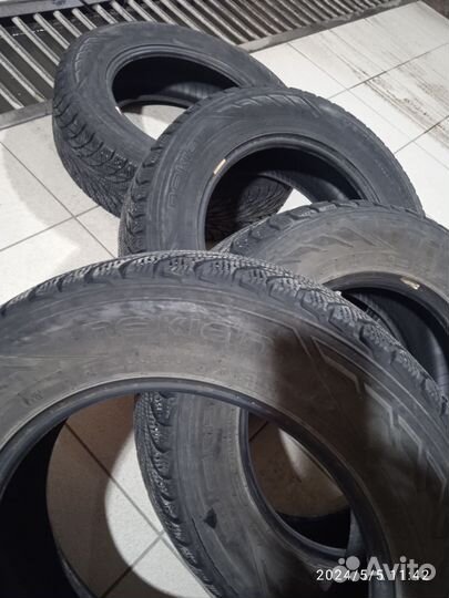 Nokian Tyres Hakkapeliitta R2 195/65 R15 95R