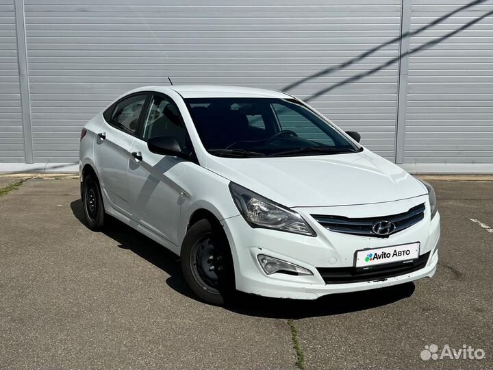Hyundai Solaris 1.4 AT, 2015, 173 000 км