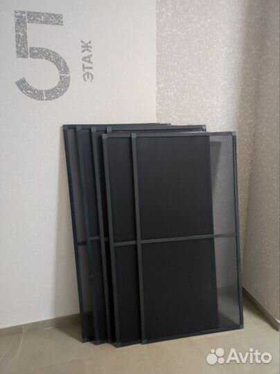 Москитные сетки на двери