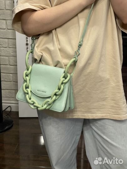 Сумка с цепью