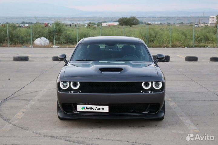 Dodge Challenger 3.6 AT, 2020, 90 000 км