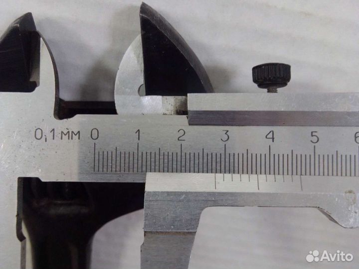 Набор из 2х ключей, ключ гаечный разводной и самоз