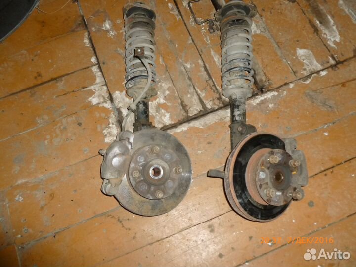 Деу Матиз Стойки передние в сборе левая и правая