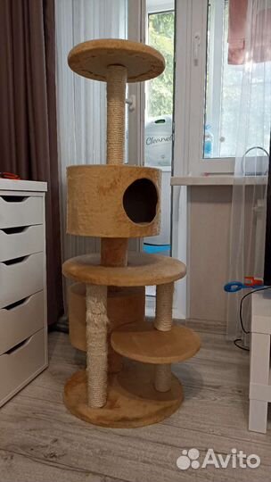 Домик для кошки с когтеточкой