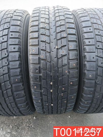 Dunlop SP Winter Ice 01 215/60 R17 100