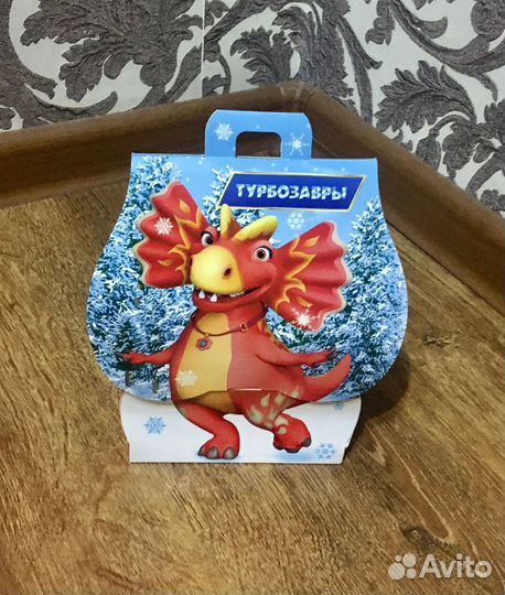 Коробка для подарка