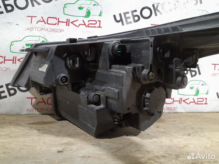 Фара правая Kia Seltos (2019+)