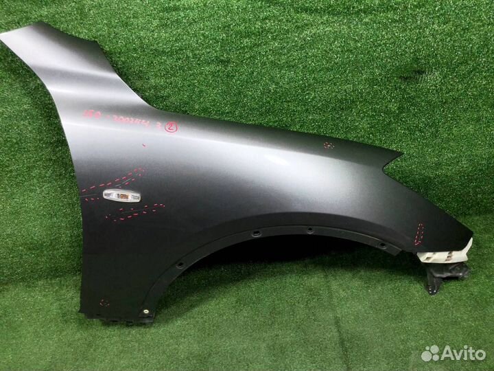 Крыло переднее правое Nissan Skyline Crossover J50