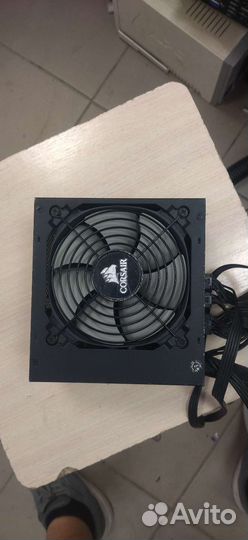 Блок питания corsair 750
