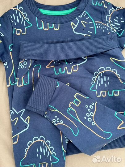 Костюм динозавры: свитшот штаны 86 см Англия,новый