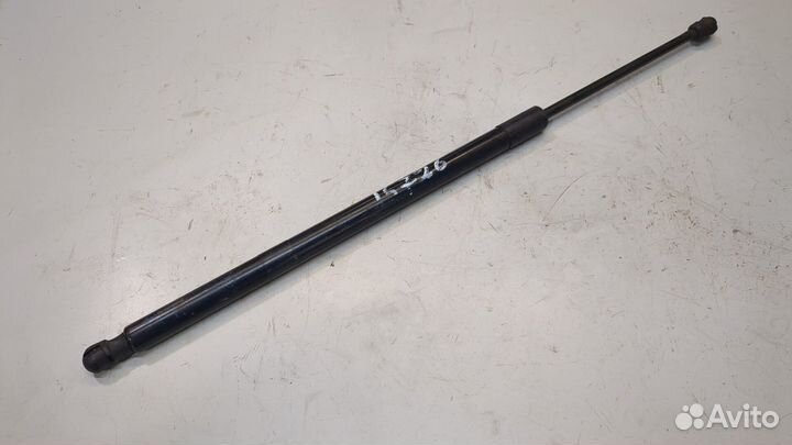 Амортизатор крышки багажника левый Jeep Cherokee 2013