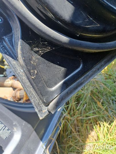 Дверь передний левый Mercedes W211