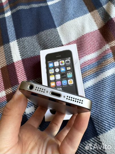 iPhone 5S, 16 ГБ