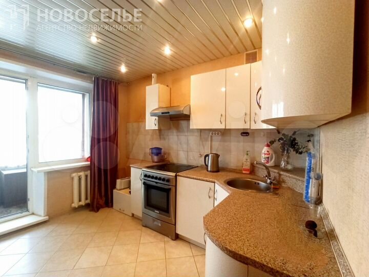 2-к. квартира, 51,7 м², 1/10 эт.