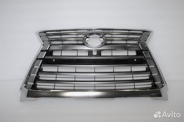 Решетка радиатора lexus LX 450D без дефектов