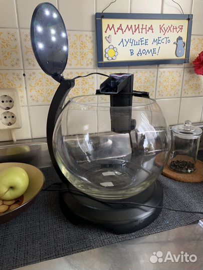 Аквариум для рыбок круглый