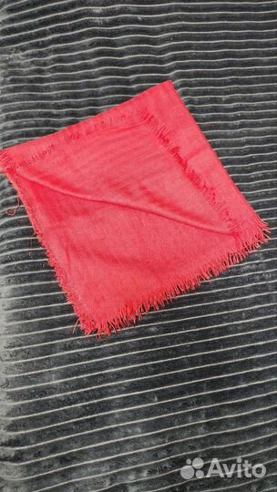 Шарфы платки палантины