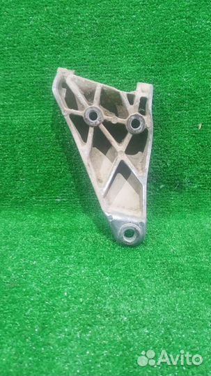 Кронштейн генератора Daewoo Nexia