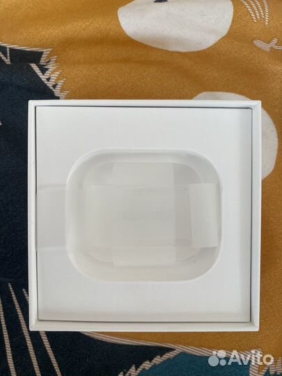 Коробка из под airpods