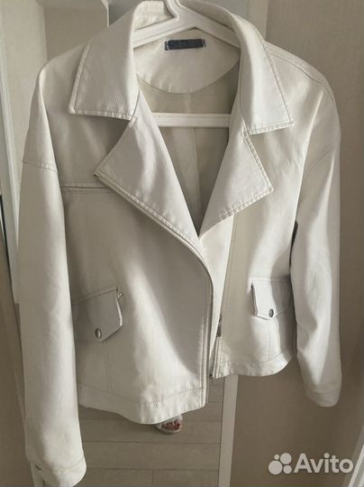 Бомбер женский guess косметички