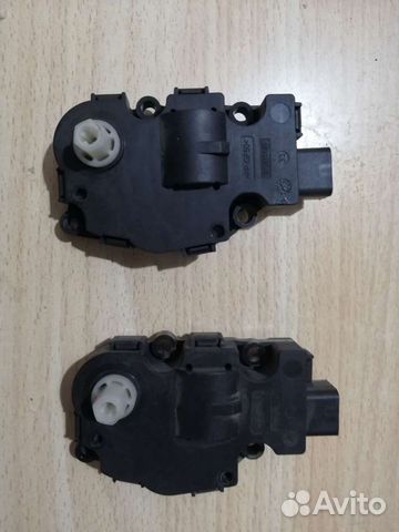 Моторчик заслонки отопителя