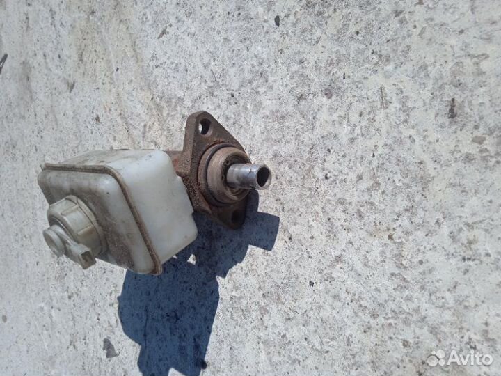 Главный тормозной цилиндр Газ 31105 седан 2.3 2005