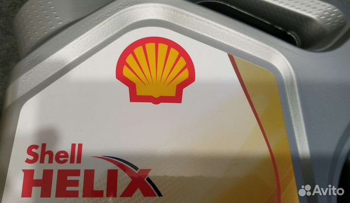 Новое Оригинал моторное масло Shell Helix 5W-30