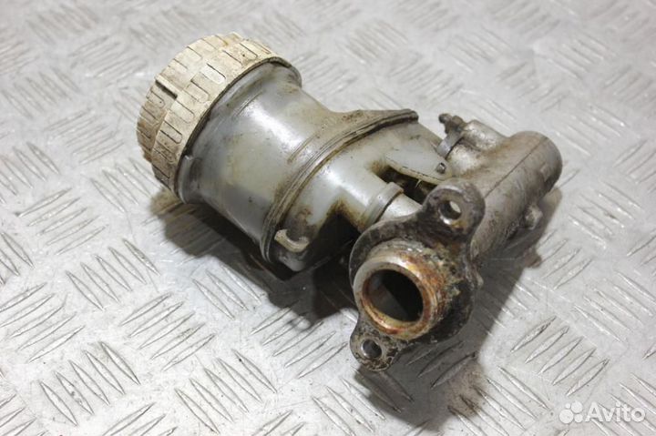 Цилиндр тормозов главный Mitsubishi Legnum EA