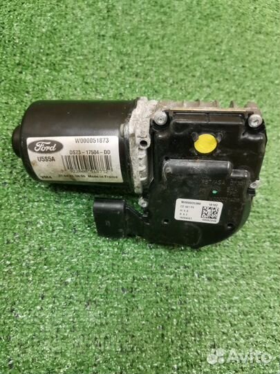 Мотор стеклоочистителя передний правый Ford Mondeo