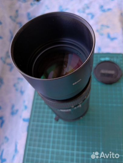 Объектив Nikon AF Nikkor 75-300mm F/ 4.5-5.6